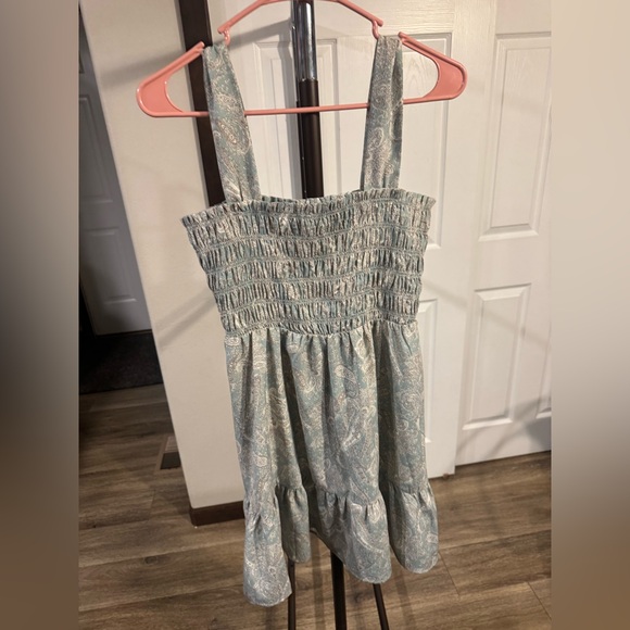 Lush Dresses & Skirts - Lush Blue and Gray Paisley Patterned Dress